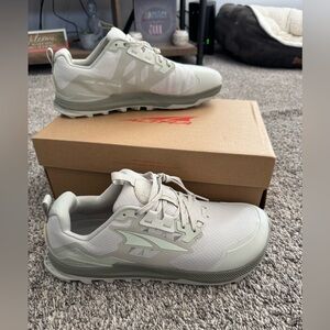 ALTRA Men's Lone Peak 7 Trail Running Shoe